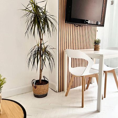 Comfortable Studio In Brussels 35M² Terrace With Bbq Eksteriør billede